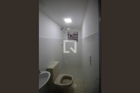 Banheiro de casa para alugar com 1 quarto, 80m² em Vila Moraes, São Paulo