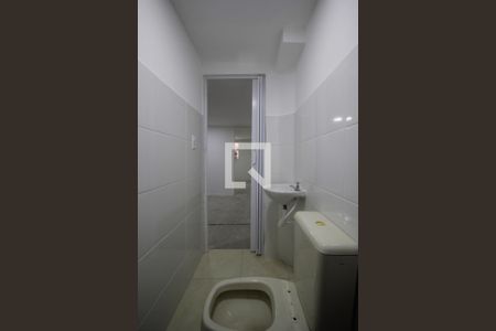 Banheiro de casa à venda com 1 quarto, 80m² em Vila Moraes, São Paulo