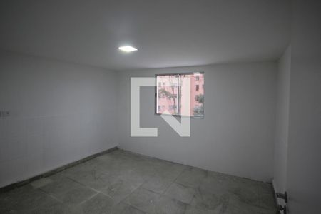 Quarto de casa para alugar com 1 quarto, 80m² em Vila Moraes, São Paulo