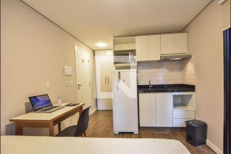 Dormitório de kitnet/studio para alugar com 1 quarto, 19m² em Vila Gertrudes, São Paulo