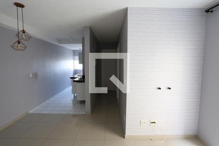 Sala de apartamento para alugar com 2 quartos, 47m² em Jardim Castelo, São Paulo