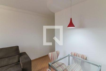 Sala de apartamento para alugar com 2 quartos, 50m² em Jardim Celeste, São Paulo