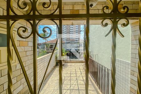 Vista da Sala de casa à venda com 2 quartos, 240m² em Vila Bertioga, São Paulo
