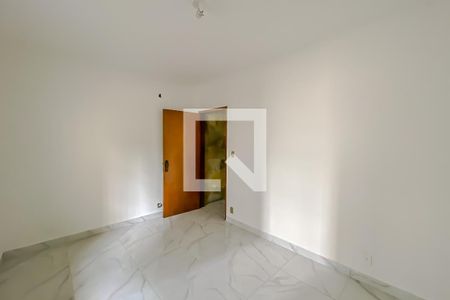 Quarto de casa para alugar com 4 quartos, 400m² em Jardim Analia Franco, São Paulo