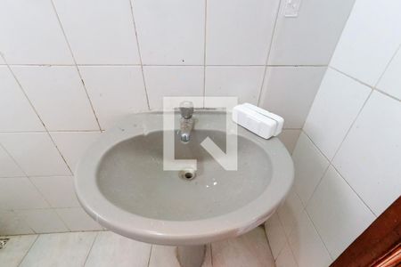 Lavabo de casa para alugar com 3 quartos, 175m² em Vila Medeiros, São Paulo