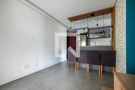 Sala de apartamento para alugar com 3 quartos, 68m² em Vila Pompéia, São Paulo