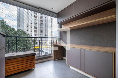 Sala - Varanda de apartamento para alugar com 3 quartos, 68m² em Vila Pompéia, São Paulo