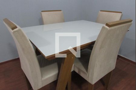 Sala - Mesa de Jantar de apartamento para alugar com 2 quartos, 49m² em Campo Grande, Rio de Janeiro