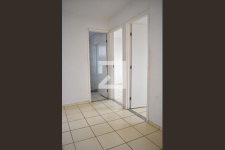 Corredor de apartamento para alugar com 2 quartos, 44m² em Campo Grande, Rio de Janeiro