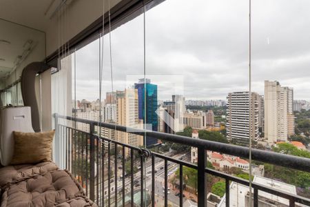 Banheiro de kitnet/studio para alugar com 1 quarto, 38m² em Indianópolis, São Paulo