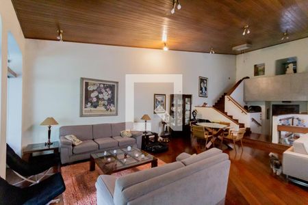 Sala de casa para alugar com 3 quartos, 560m² em Campestre, Santo André
