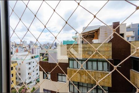 Vista de apartamento à venda com 3 quartos, 180m² em Buritis, Belo Horizonte