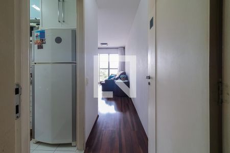 Entrada de apartamento à venda com 3 quartos, 63m² em Cambuci, São Paulo