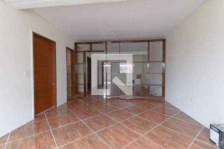 Sala de TV de casa de condomínio para alugar com 3 quartos, 140m² em Ipê, São José dos Pinhais