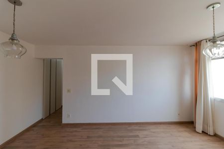 Apartamento à venda com 107m², 3 quartos e 1 vagaSalas