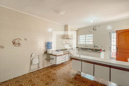 Casa à venda com 400m², 5 quartos e 15 vagas Casa à venda com 400m², 5 quartos e 15 vagascozinha