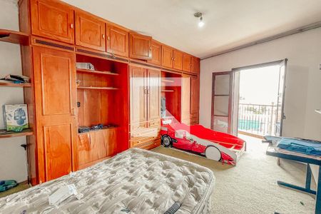 Casa à venda com 400m², 5 quartos e 15 vagas Casa à venda com 400m², 5 quartos e 15 vagassuite2