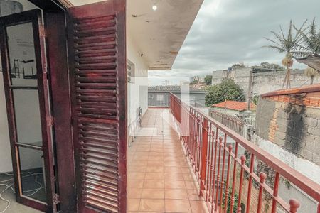 Casa à venda com 400m², 5 quartos e 15 vagas Casa à venda com 400m², 5 quartos e 15 vagassuite3