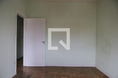 Quarto de apartamento para alugar com 3 quartos, 100m² em Gonzaga, Santos