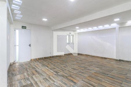 Sala 1 de casa para alugar com 8 quartos, 265m² em Chácara Santo Antônio (zona Sul), São Paulo
