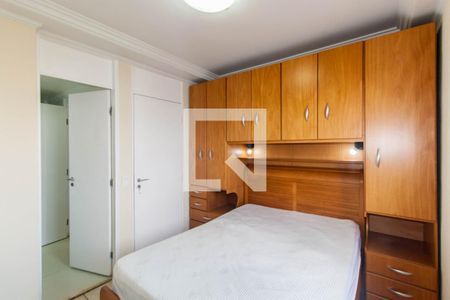 Quarto 1 de apartamento para alugar com 3 quartos, 65m² em Vila Prudente, São Paulo