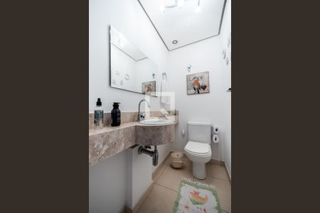 Lavabo de apartamento à venda com 4 quartos, 150m² em Pinheiros, São Paulo