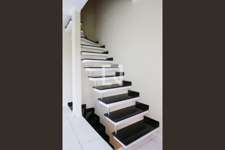 Casa à venda com 2 quartos, 90m² em Vila Camilópolis, Santo André