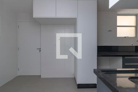 Apartamento à venda com 4 quartos, 119m² em Santa Cecilia, São Paulo