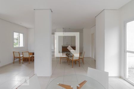 Apartamento à venda com 65m², 3 quartos e 1 vaga Apartamento à venda com 65m², 3 quartos e 1 vagaÁrea comum