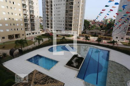 Apartamento à venda com 65m², 3 quartos e 1 vaga Apartamento à venda com 65m², 3 quartos e 1 vagaPiscina