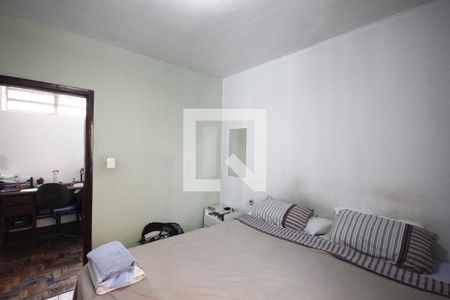 Quarto 2 de casa à venda com 3 quartos, 280m² em Vila Monumento, São Paulo