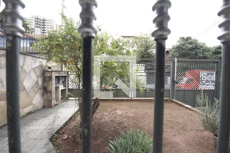 Vista de casa à venda com 3 quartos, 280m² em Vila Monumento, São Paulo