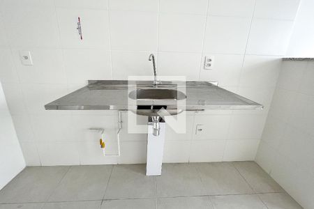 Cozinha e Área de Serviço de apartamento à venda com 2 quartos, 35m² em Bom Retiro, São Paulo