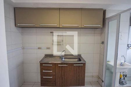 Cozinha de apartamento para alugar com 2 quartos, 50m² em Jardim Vila Formosa, São Paulo