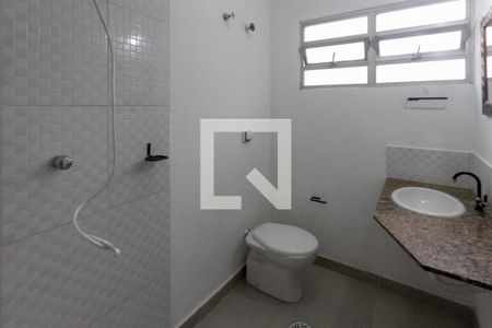 Banheiro de apartamento para alugar com 1 quarto, 32m² em Quinta da Paineira, São Paulo