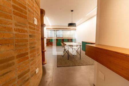 Sala de apartamento para alugar com 1 quarto, 84m² em Vila Pirajussara, São Paulo