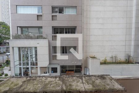Apartamento para alugar com 120m², 3 quartos e 2 vagas Apartamento para alugar com 120m², 3 quartos e 2 vagasVista da área de serviço