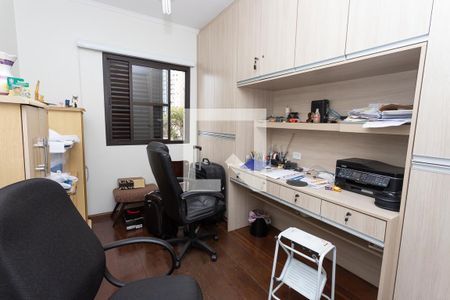 Apartamento para alugar com 120m², 3 quartos e 2 vagas Apartamento para alugar com 120m², 3 quartos e 2 vagasQuarto 2