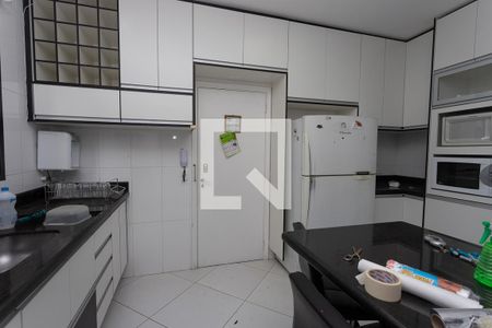 Apartamento para alugar com 120m², 3 quartos e 2 vagas Apartamento para alugar com 120m², 3 quartos e 2 vagasCozinha