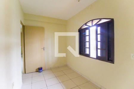 Quarto 1 de casa para alugar com 3 quartos, 75m² em Vila Norma, São Paulo