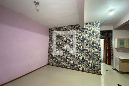 Sala de casa à venda com 2 quartos, 80m² em Pinheiro, São Leopoldo
