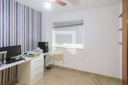 Quarto 1 de apartamento para alugar com 3 quartos, 90m² em Freguesia (jacarepaguá), Rio de Janeiro