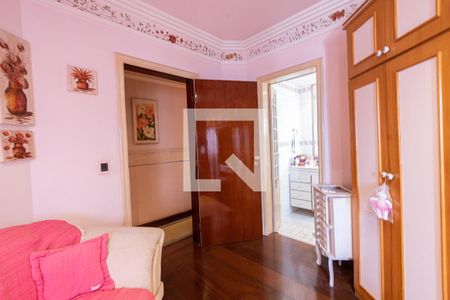 Apartamento à venda com 167m², 4 quartos e 3 vagas Apartamento à venda com 167m², 4 quartos e 3 vagasSuite 2