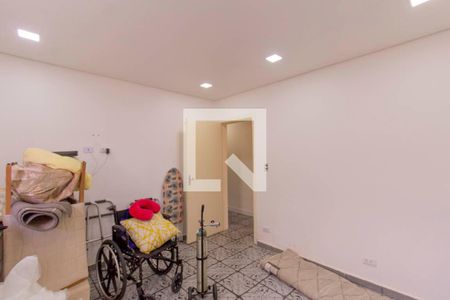 Quarto 1 de casa para alugar com 2 quartos, 211m² em Vila Ré, São Paulo