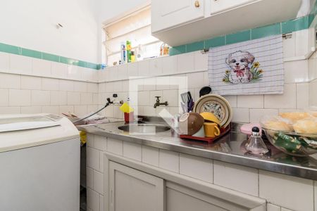 Cozinha de kitnet/studio à venda com 0 quarto, 21m² em Menino Deus, Porto Alegre