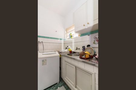 Cozinha de kitnet/studio à venda com 0 quarto, 21m² em Menino Deus, Porto Alegre