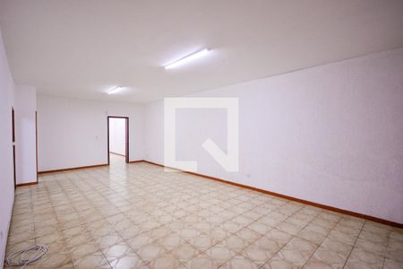 Sala de casa à venda com 3 quartos, 250m² em Vila Moinho Velho, São Paulo