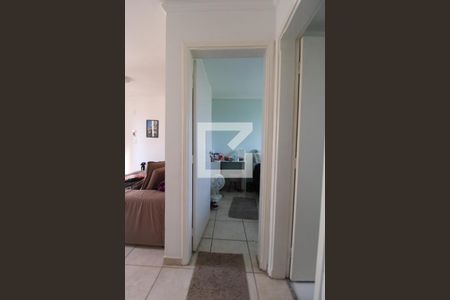 Corredor de apartamento para alugar com 2 quartos, 43m² em Vila Industrial, Campinas