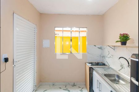 Quarto/Cozinha de kitnet/studio para alugar com 1 quarto, 18m² em Sapopemba, São Paulo