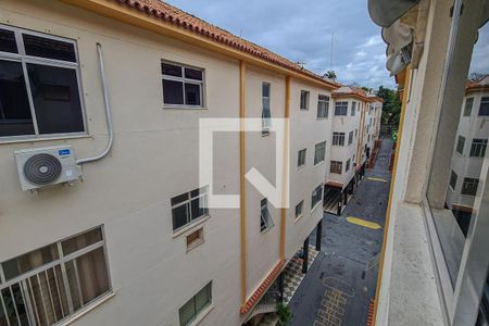 Sala vista de apartamento à venda com 2 quartos, 77m² em Lins de Vasconcelos, Rio de Janeiro